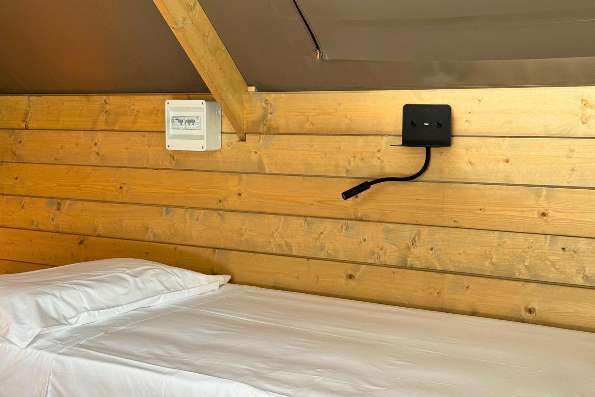 Hostel & Glamping Santa Fortunata Сорренто Экстерьер фото