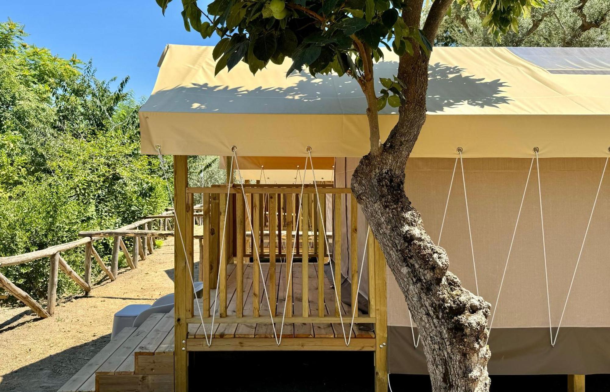 Hostel & Glamping Santa Fortunata Сорренто Экстерьер фото
